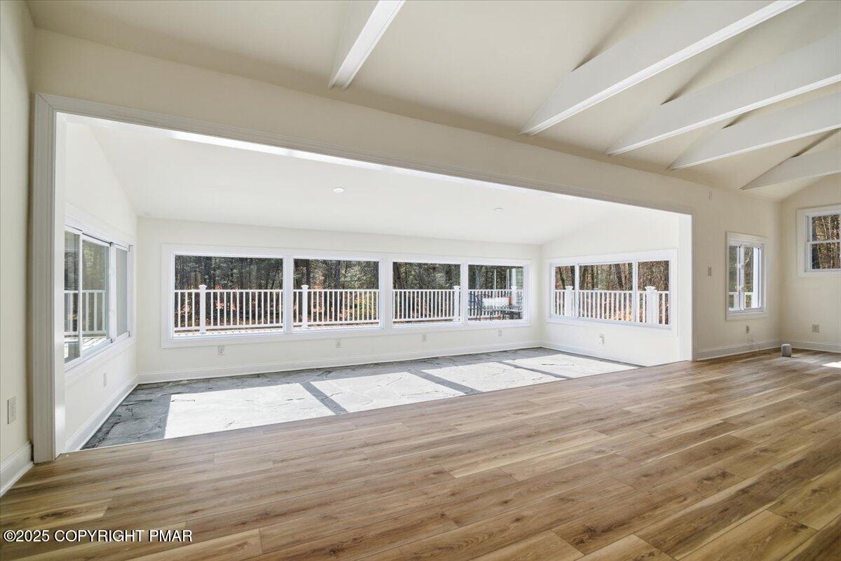 Stroudsburg, Pennsylvania, 18360, United States, 6 Bedrooms Bedrooms, ,6 BathroomsBathrooms,Residential,Active,1988438