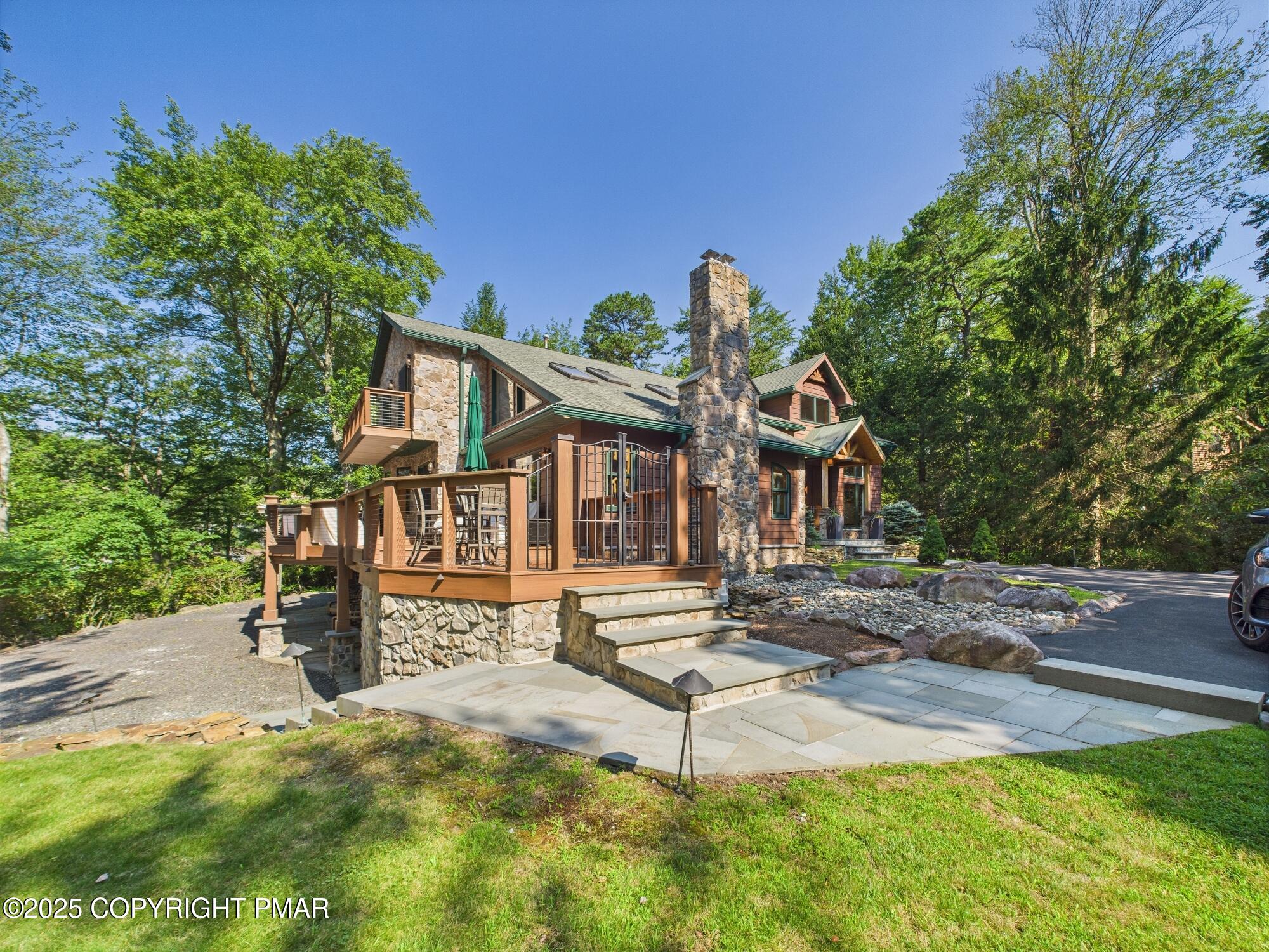 Lake Harmony, Pennsylvania, 18624, United States, 6 Bedrooms Bedrooms, ,7 BathroomsBathrooms,Residential,Active,1908137
