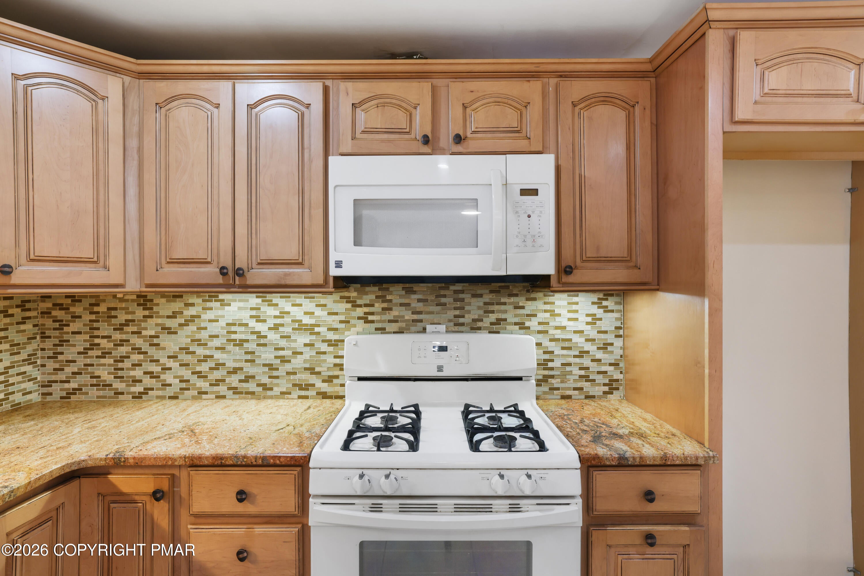 East Stroudsburg, Pennsylvania, 18302, United States, 7 Bedrooms Bedrooms, ,7 BathroomsBathrooms,Residential,Active,2007614