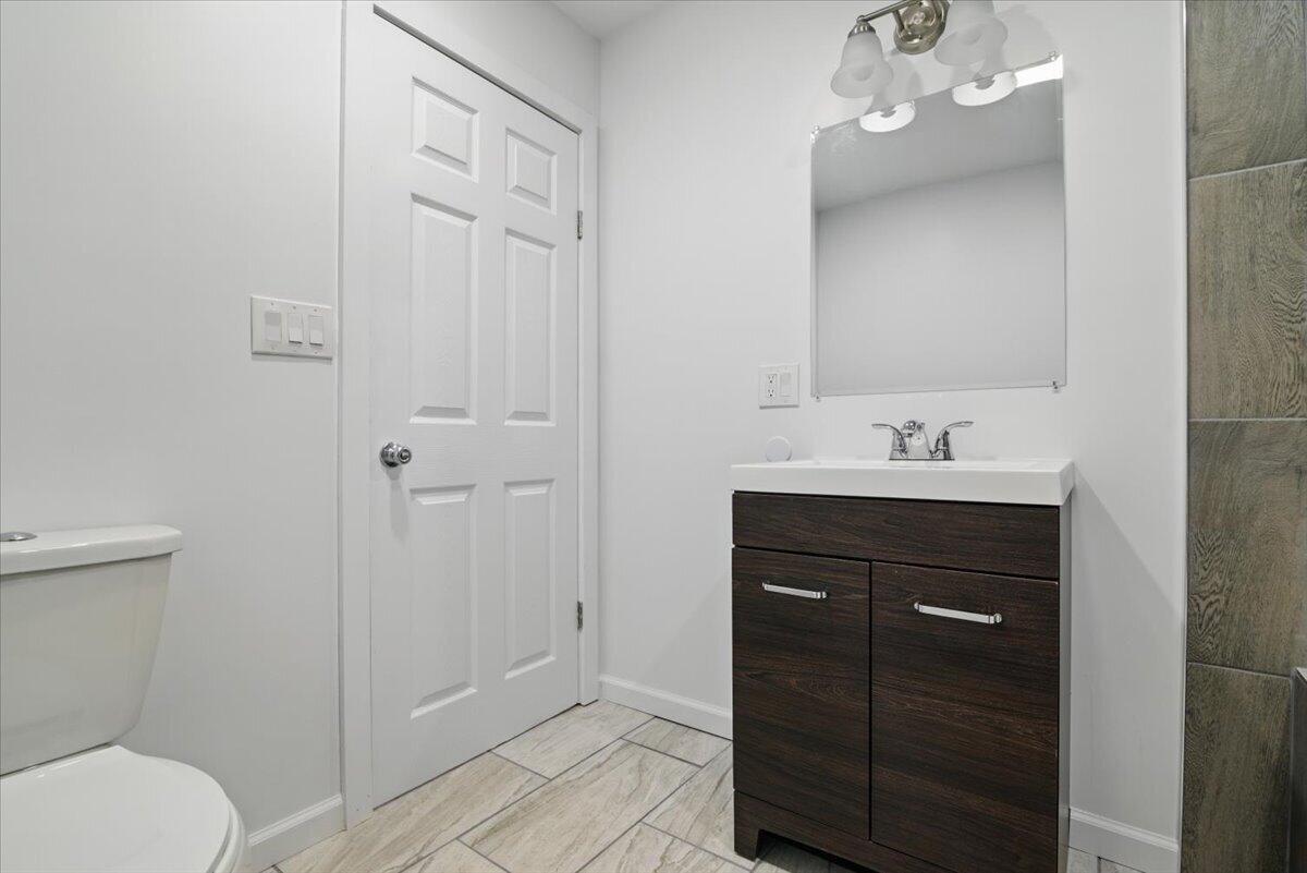 Saylorsburg, Pennsylvania, 18353, United States, ,3 BathroomsBathrooms,Residential,Active,1831793