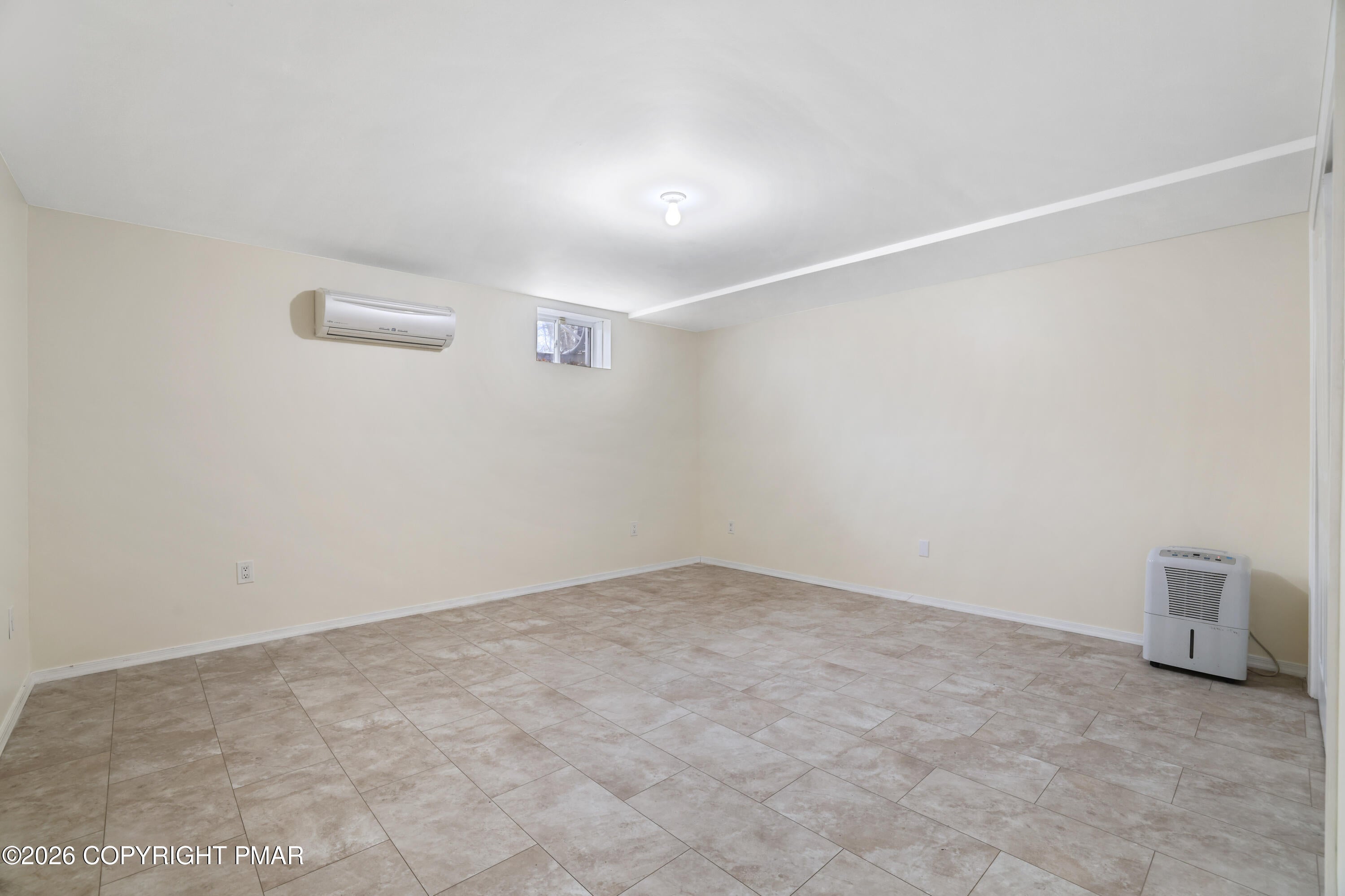 East Stroudsburg, Pennsylvania, 18302, United States, 7 Bedrooms Bedrooms, ,7 BathroomsBathrooms,Residential,Active,2007614