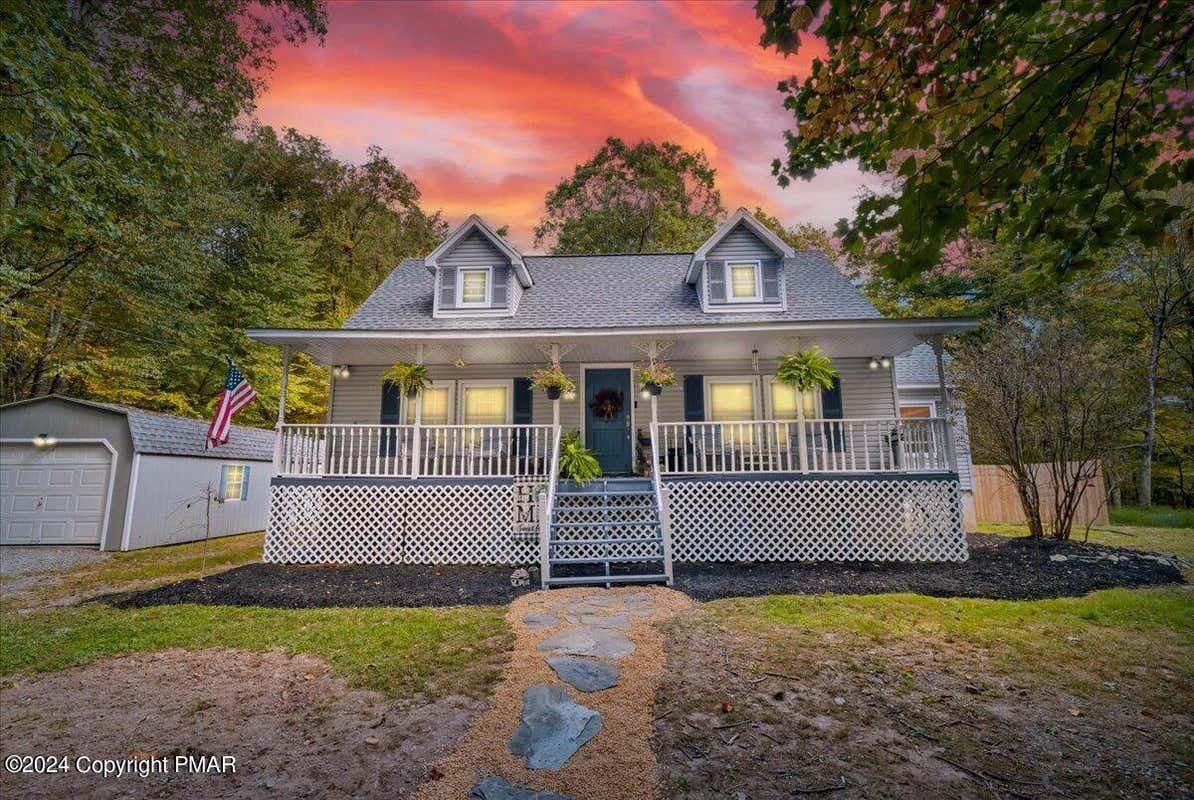 新品タグ付_house on the hill_S/STee_ Navy_90 3110 S Smokey Hill Rd, Hastings, NE 68901 | MLS #20250273