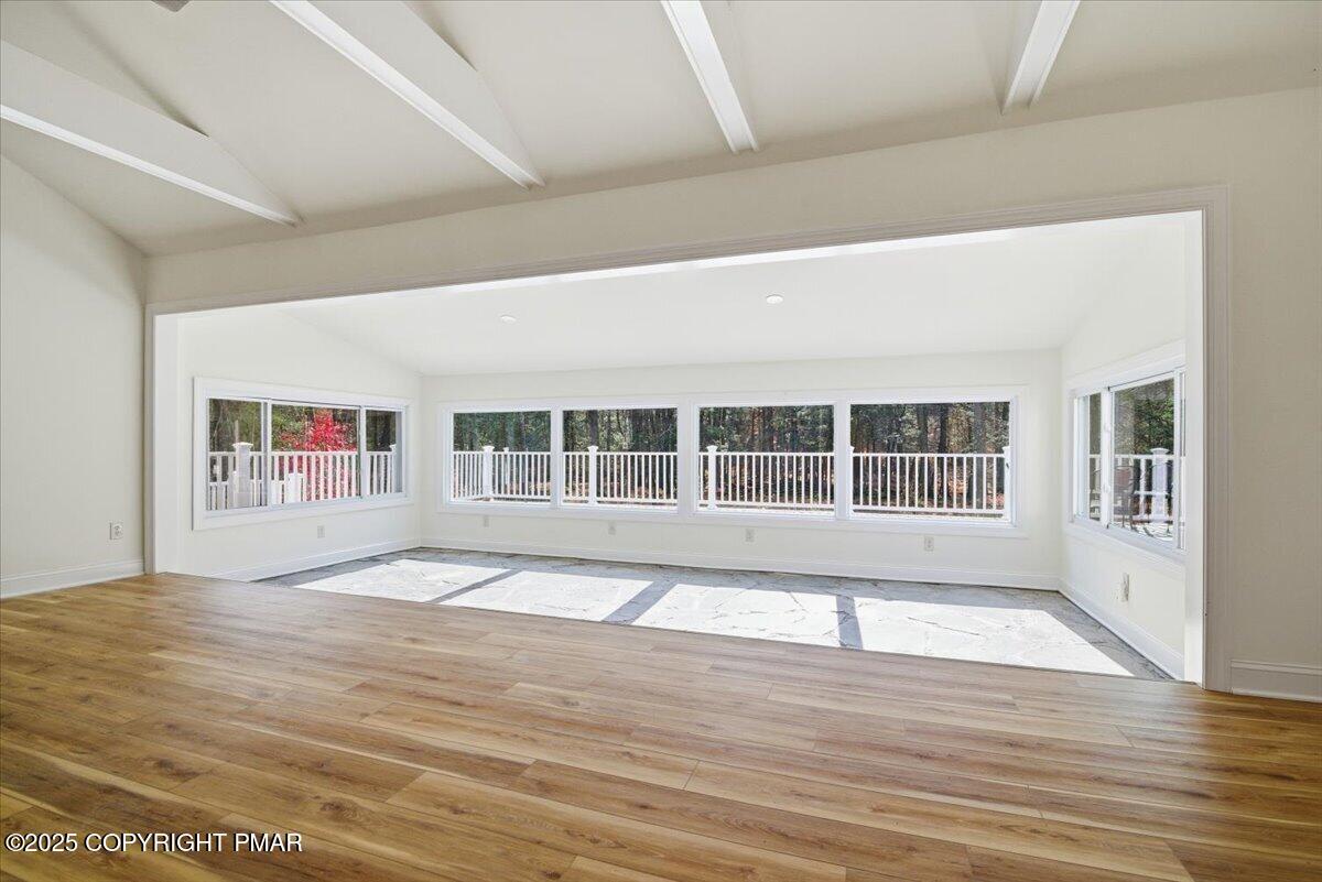 Stroudsburg, Pennsylvania, 18360, United States, 6 Bedrooms Bedrooms, ,6 BathroomsBathrooms,Residential,Active,1988438