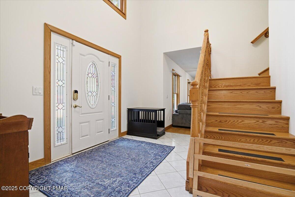 Stroudsburg, Pennsylvania, 18360, United States, 6 Bedrooms Bedrooms, ,6 BathroomsBathrooms,Residential,Active,1988438