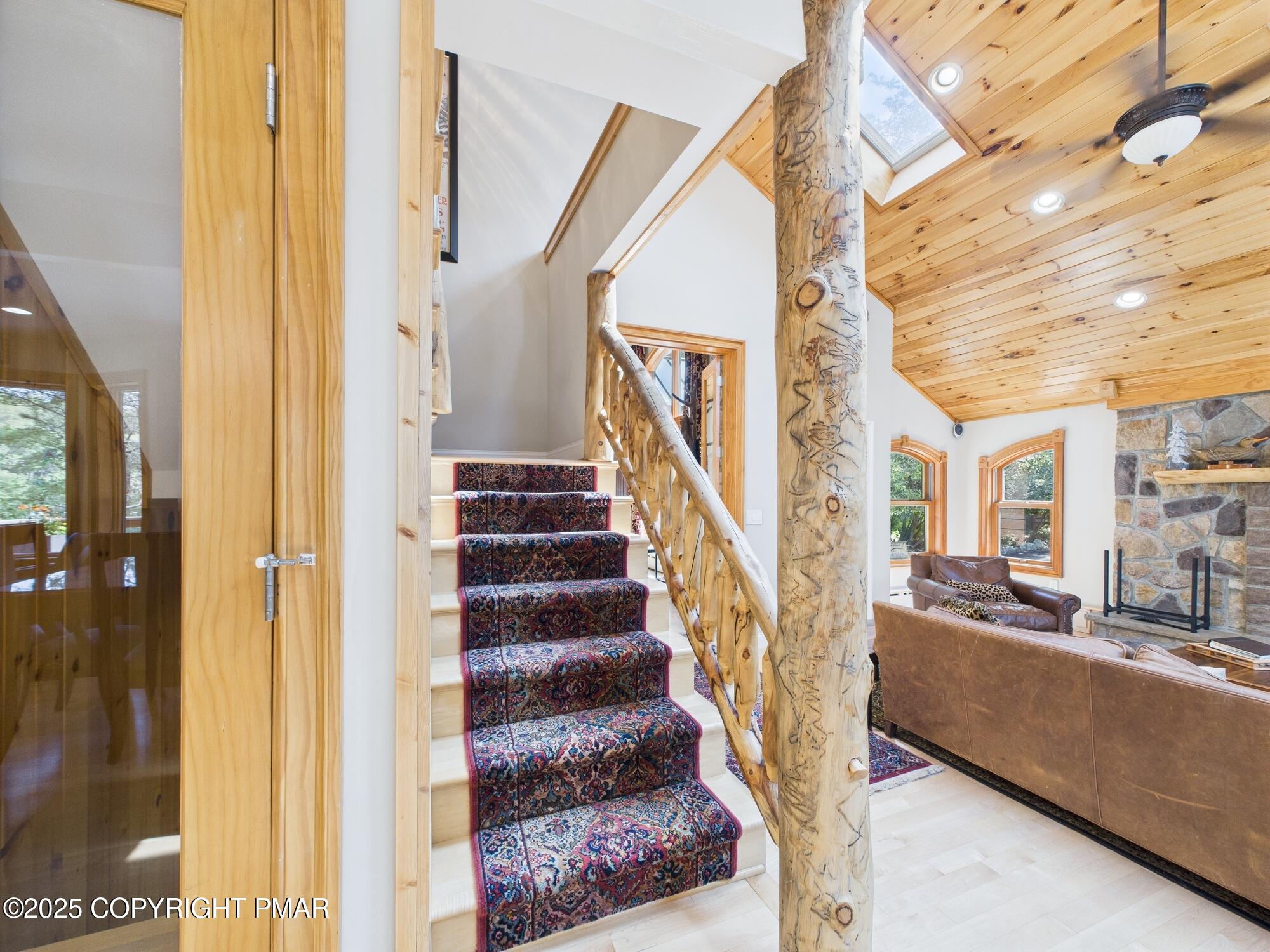 Lake Harmony, Pennsylvania, 18624, United States, 6 Bedrooms Bedrooms, ,7 BathroomsBathrooms,Residential,Active,1908137