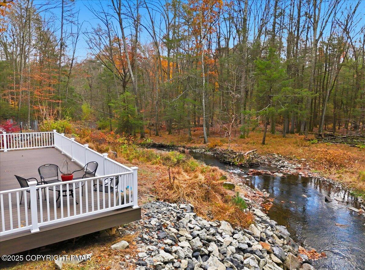 Stroudsburg, Pennsylvania, 18360, United States, 6 Bedrooms Bedrooms, ,6 BathroomsBathrooms,Residential,Active,1988438