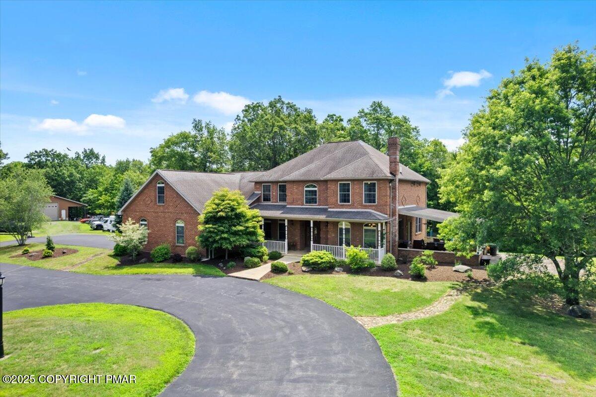 East Stroudsburg, Pennsylvania, 18302, United States, 7 Bedrooms Bedrooms, ,7 BathroomsBathrooms,Residential,Active,1905116