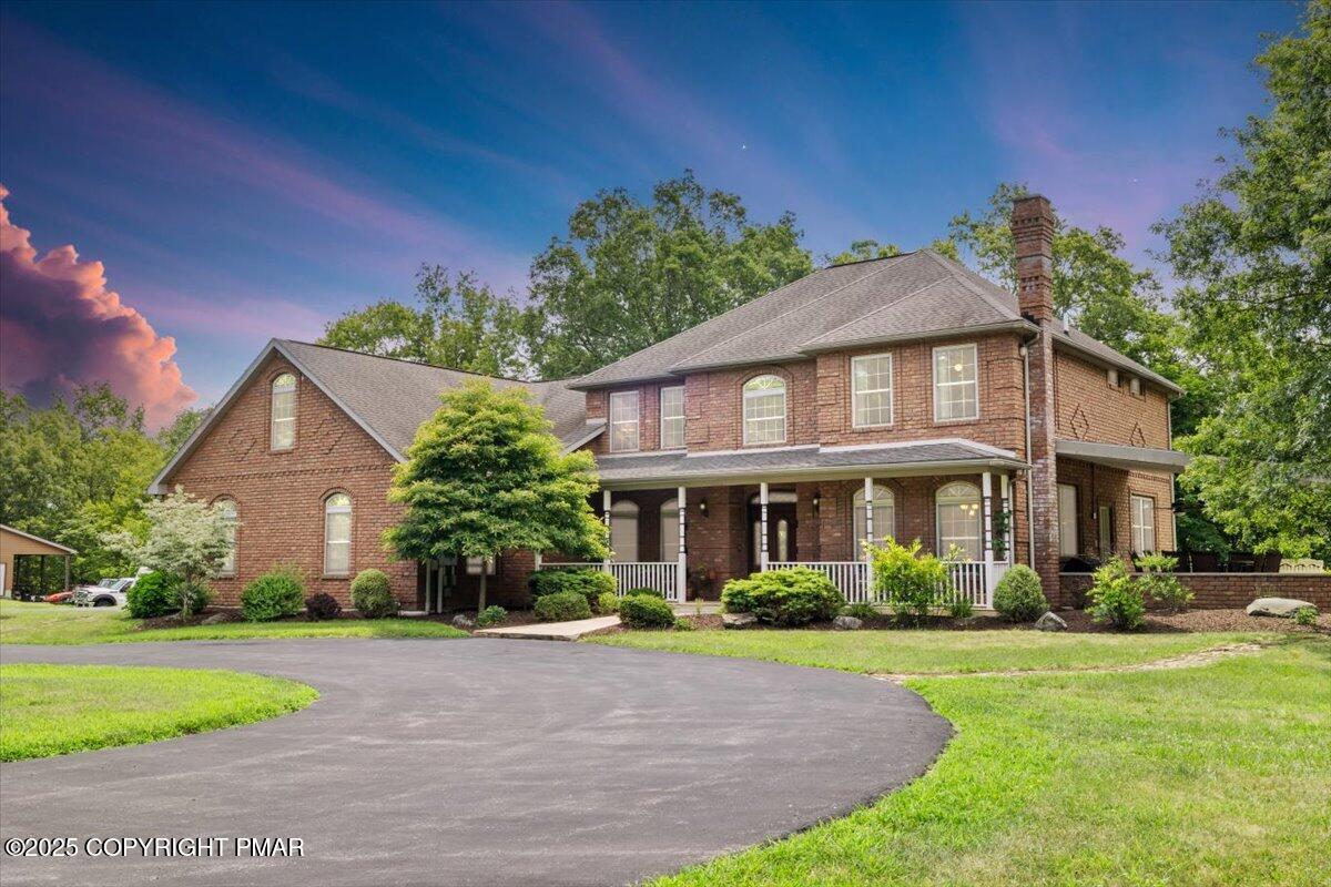 East Stroudsburg, Pennsylvania, 18302, United States, 7 Bedrooms Bedrooms, ,7 BathroomsBathrooms,Residential,Active,1905116