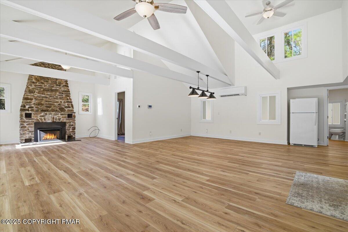 Stroudsburg, Pennsylvania, 18360, United States, 6 Bedrooms Bedrooms, ,6 BathroomsBathrooms,Residential,Active,1988438