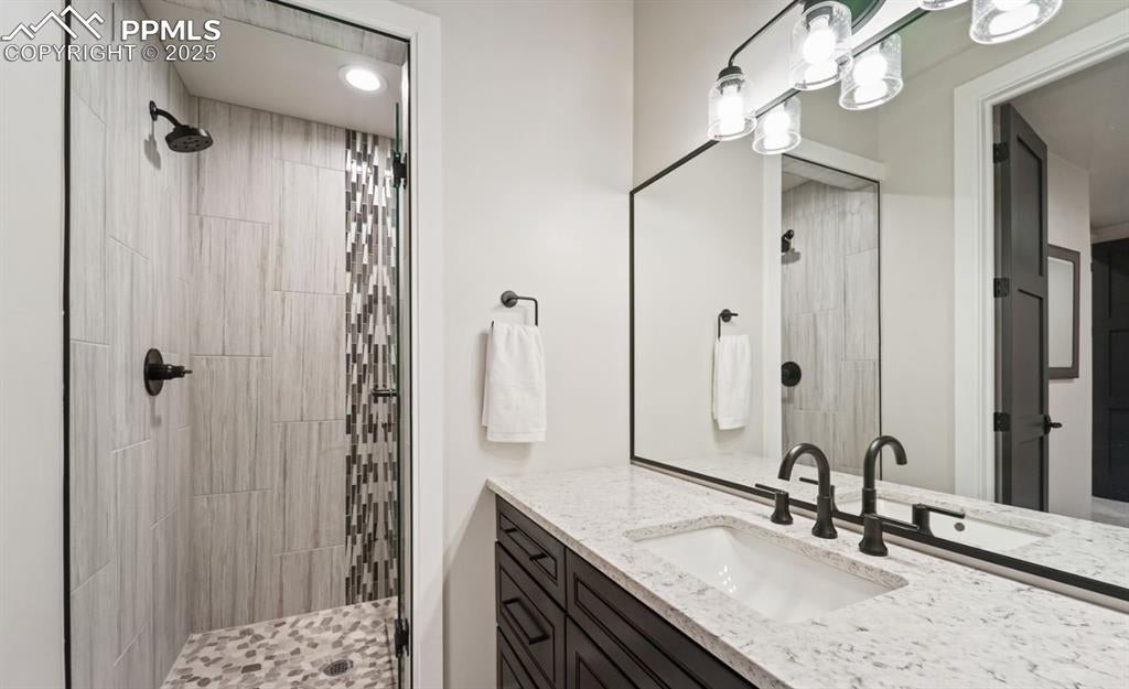 Colorado Springs, Colorado, 80908, United States, 5 Bedrooms Bedrooms, ,6 BathroomsBathrooms,Residential,Active,1936163