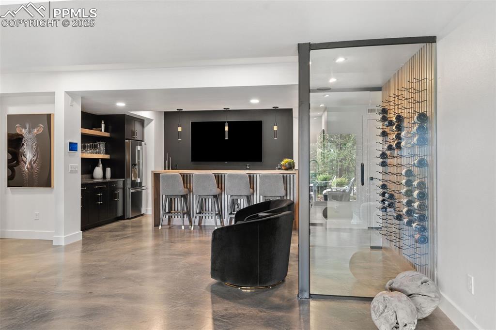 Monument, Colorado, 80132, United States, 6 Bedrooms Bedrooms, ,8 BathroomsBathrooms,Residential,Active,1992256