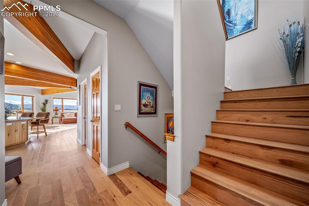 Larkspur, Colorado, 80118, United States, 4 Bedrooms Bedrooms, ,3 BathroomsBathrooms,Residential,Active,2007951