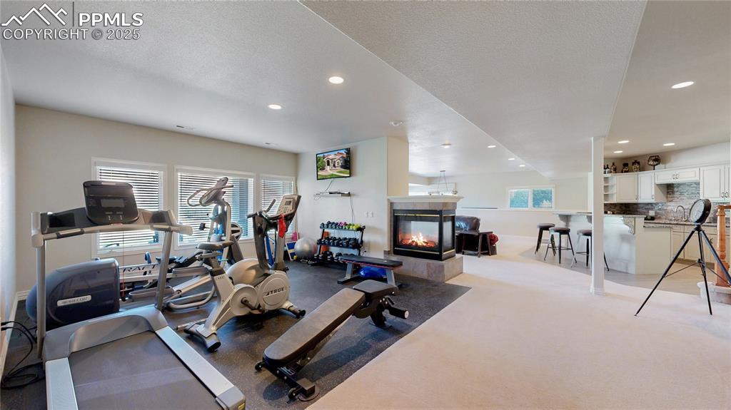 Littleton, Colorado, 80125, United States, 5 Bedrooms Bedrooms, ,4 BathroomsBathrooms,Residential,Active,1927660