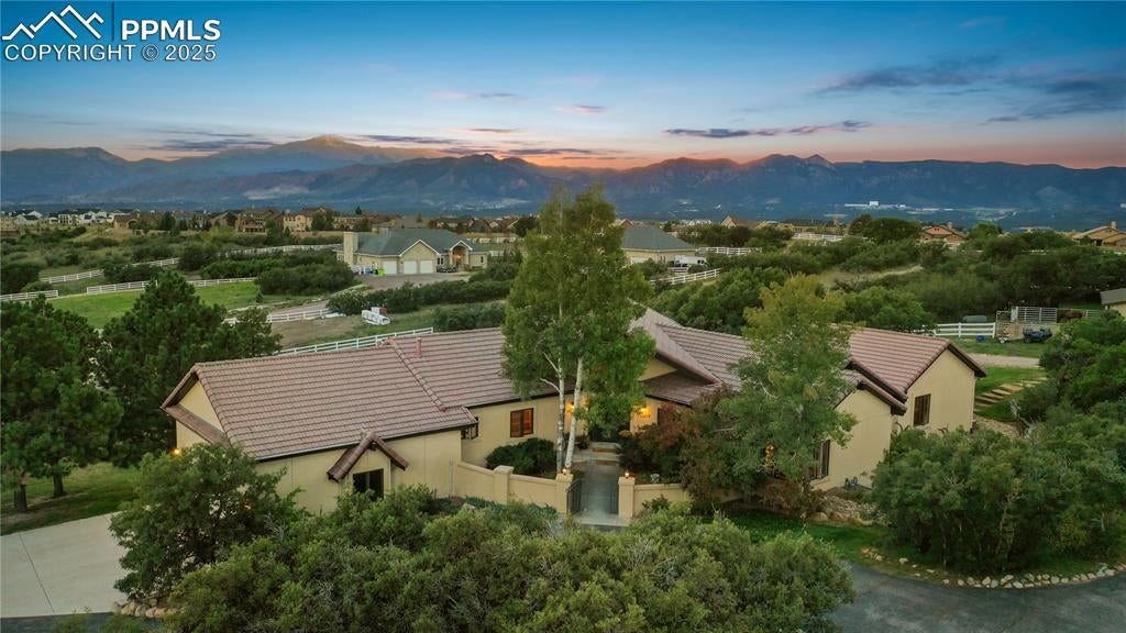 Colorado Springs, Colorado, 80908, United States, 5 Bedrooms Bedrooms, ,5 BathroomsBathrooms,Residential,Active,1954015