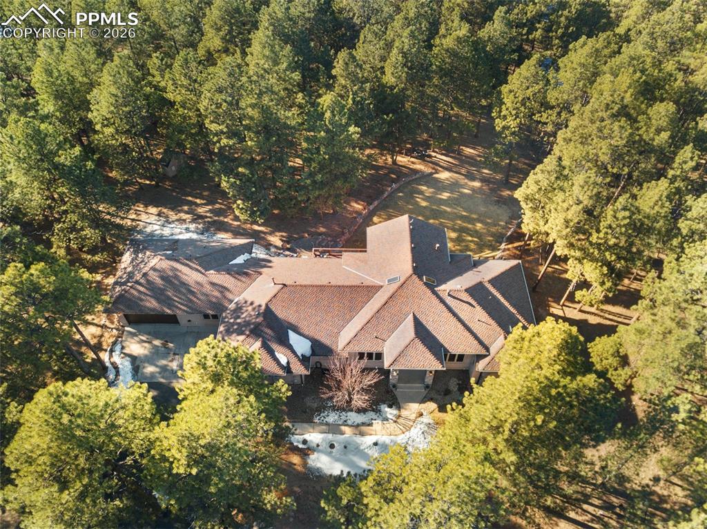 Colorado Springs, Colorado, 80908, United States, 5 Bedrooms Bedrooms, ,4 BathroomsBathrooms,Residential,Active,2008925