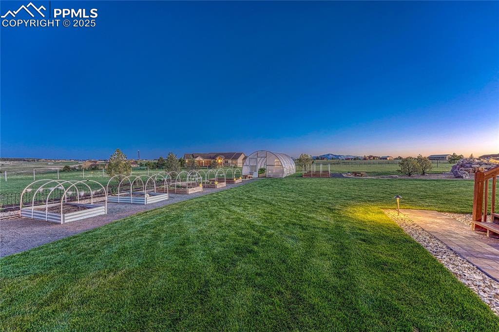 Colorado Springs, Colorado, 80908, United States, 4 Bedrooms Bedrooms, ,4 BathroomsBathrooms,Residential,Active,1992214