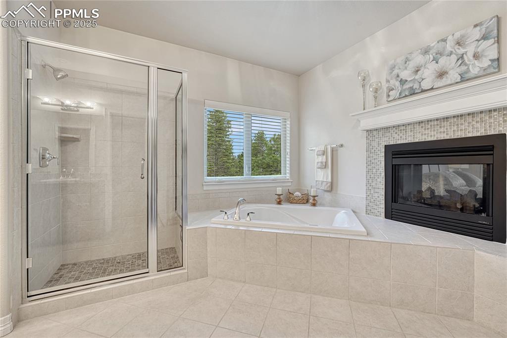 Colorado Springs, Colorado, 80908, United States, ,5 BathroomsBathrooms,Residential,Active,1831816