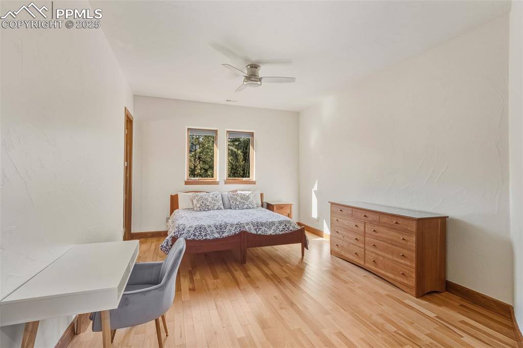 Colorado Springs, Colorado, 80906, United States, 5 Bedrooms Bedrooms, ,8 BathroomsBathrooms,Residential,Active,1992319