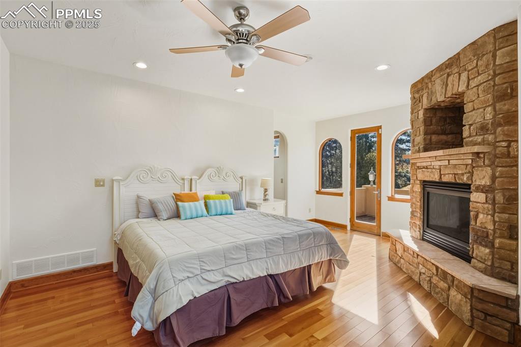 Colorado Springs, Colorado, 80906, United States, 5 Bedrooms Bedrooms, ,8 BathroomsBathrooms,Residential,Active,1992319