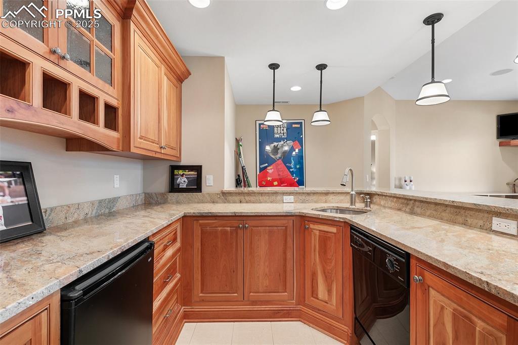 Colorado Springs, Colorado, 80906, United States, 6 Bedrooms Bedrooms, ,6 BathroomsBathrooms,Residential,Active,1880191