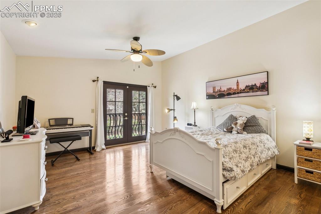 Colorado Springs, Colorado, 80906, United States, 5 Bedrooms Bedrooms, ,6 BathroomsBathrooms,Residential,Active,2014578