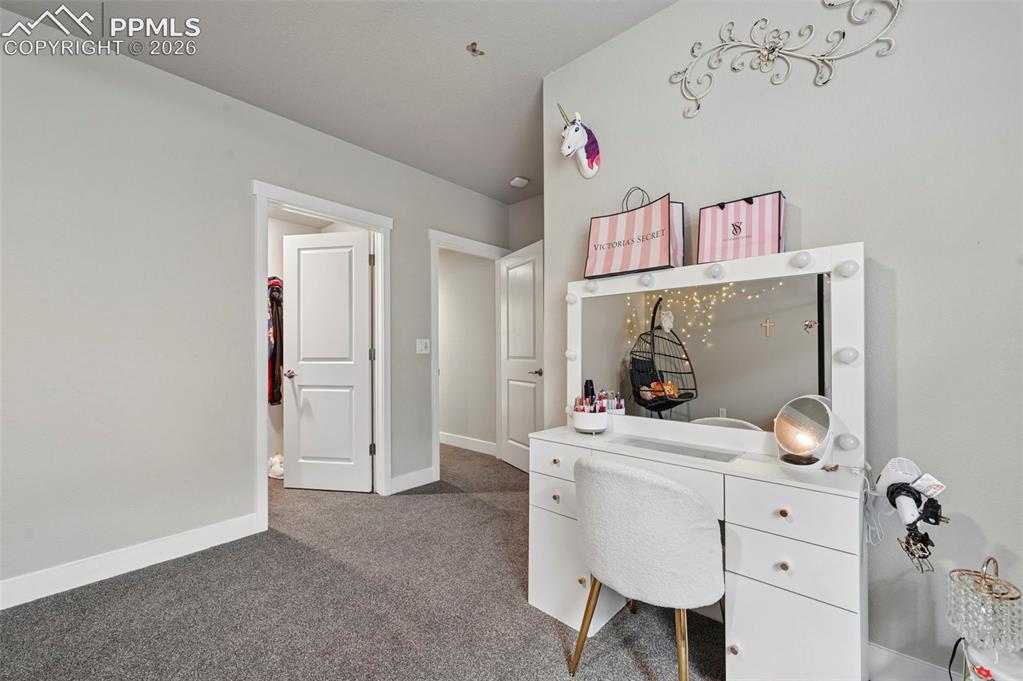 Colorado Springs, Colorado, 80921, United States, 5 Bedrooms Bedrooms, ,5 BathroomsBathrooms,Residential,Active,2044584