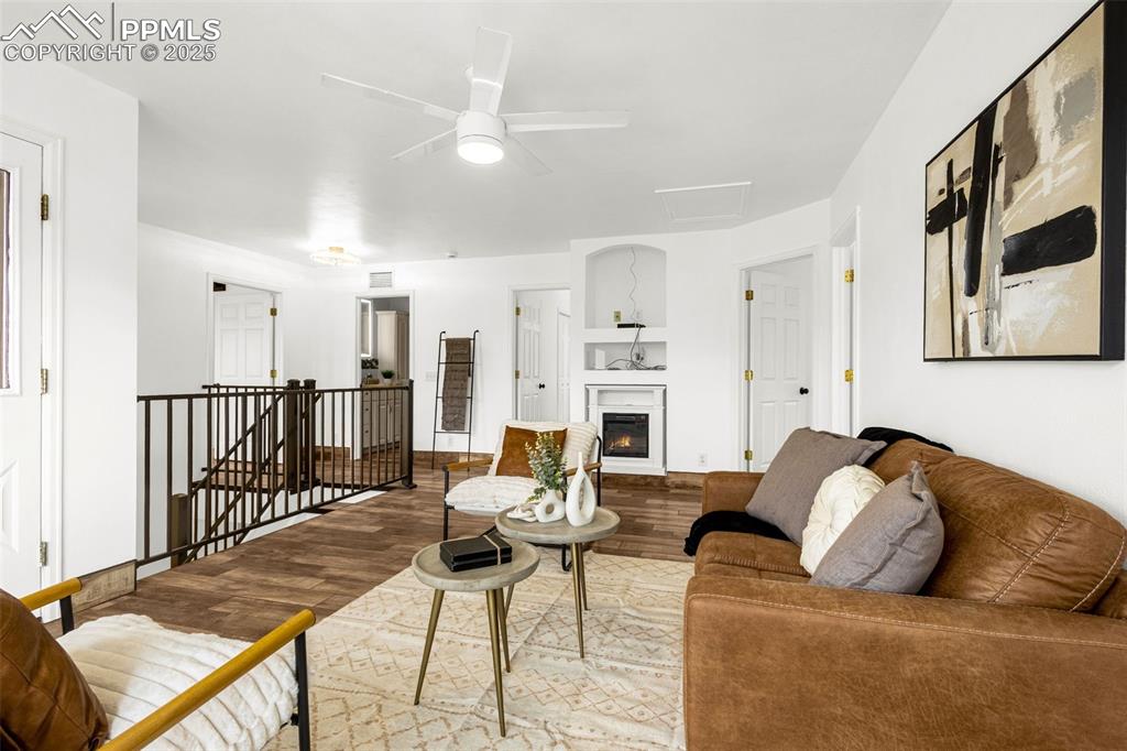 Colorado Springs, Colorado, 80904, United States, 8 Bedrooms Bedrooms, ,5 BathroomsBathrooms,Residential,Active,1810449
