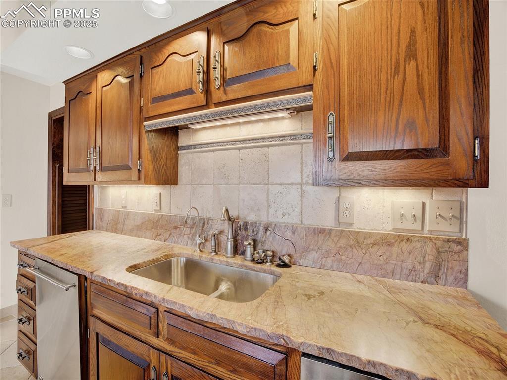 Monument, Colorado, 80132, United States, 4 Bedrooms Bedrooms, ,4 BathroomsBathrooms,Residential,Active,1992278