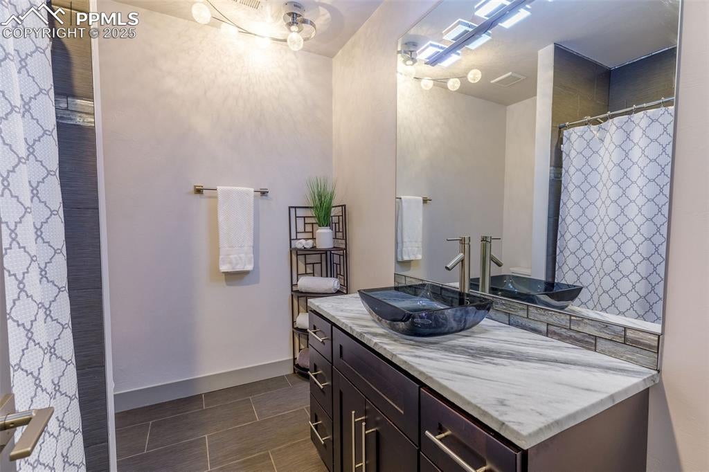 Manitou Springs, Colorado, 80829, United States, 3 Bedrooms Bedrooms, ,3 BathroomsBathrooms,Residential,Active,1992234