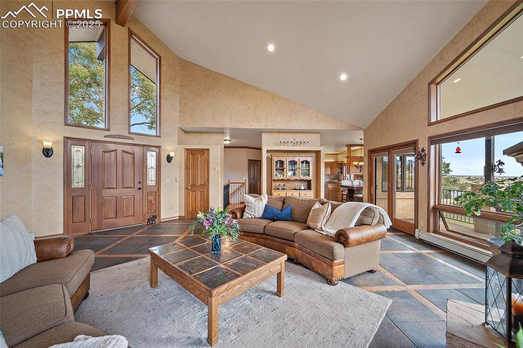 Colorado Springs, Colorado, 80908, United States, 5 Bedrooms Bedrooms, ,5 BathroomsBathrooms,Residential,Active,1954015