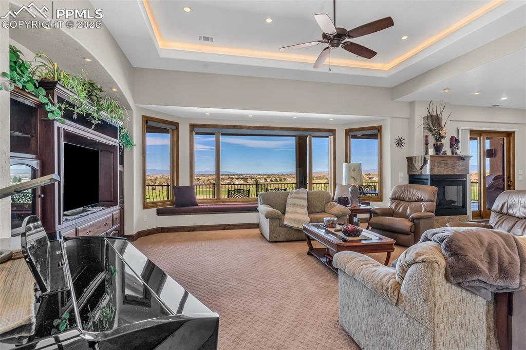 Pueblo, Colorado, 81001, United States, 4 Bedrooms Bedrooms, ,5 BathroomsBathrooms,Residential,Active,2043818