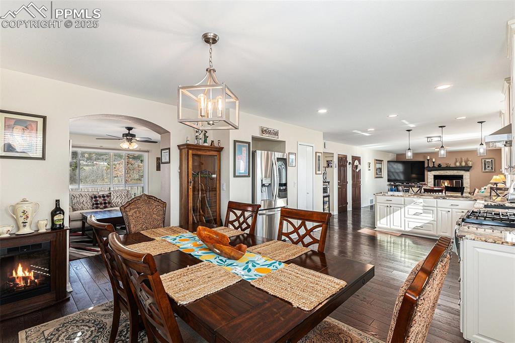 Monument, Colorado, 80132, United States, 5 Bedrooms Bedrooms, ,4 BathroomsBathrooms,Residential,Active,1941350