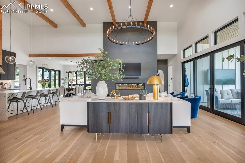 Franktown, Colorado, 80116, United States, 4 Bedrooms Bedrooms, ,5 BathroomsBathrooms,Residential,Active,1968385