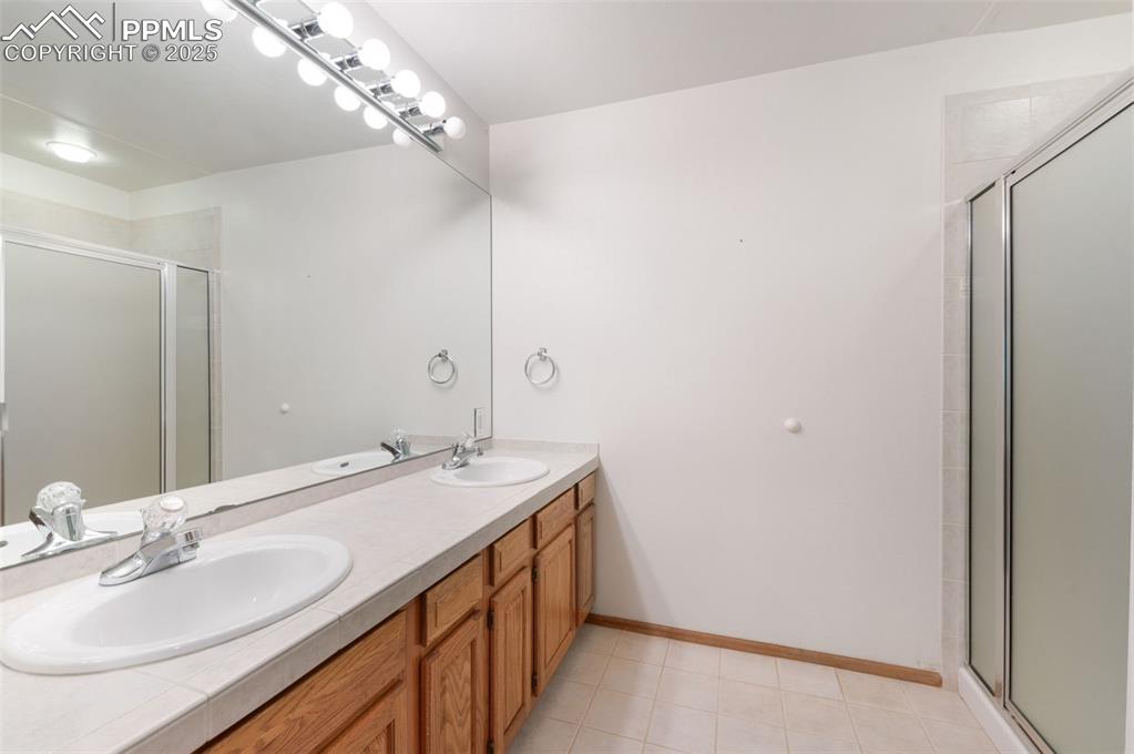 Castle Rock, Colorado, 80109, United States, 7 Bedrooms Bedrooms, ,5 BathroomsBathrooms,Residential,Active,1992309