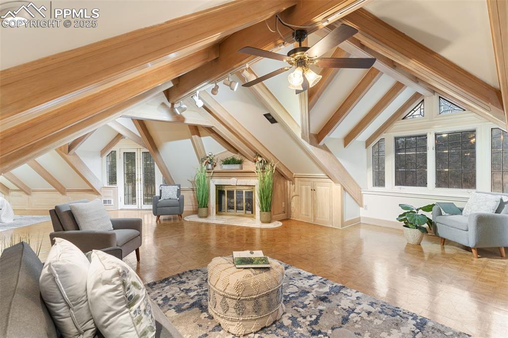 Colorado Springs, Colorado, 80906, United States, 5 Bedrooms Bedrooms, ,5 BathroomsBathrooms,Residential,Active,1998601