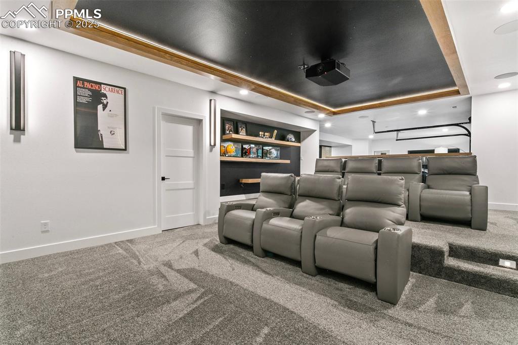 Monument, Colorado, 80132, United States, 6 Bedrooms Bedrooms, ,8 BathroomsBathrooms,Residential,Active,1992256