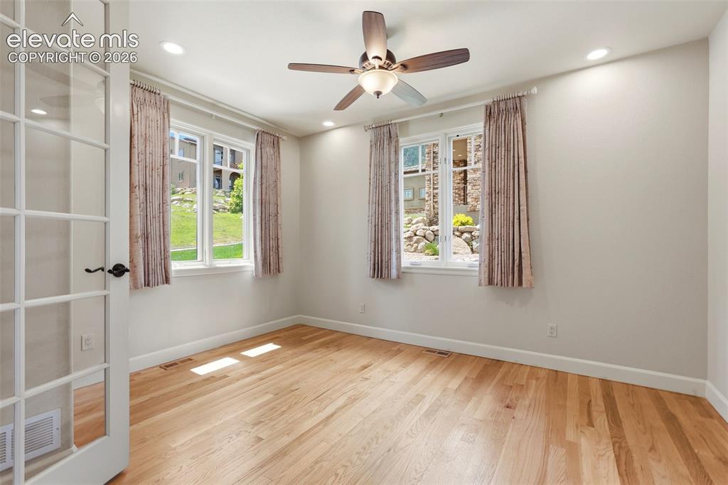 Colorado Springs, Colorado, 80906, United States, 2 Bedrooms Bedrooms, ,4 BathroomsBathrooms,Residential,Active,2052139