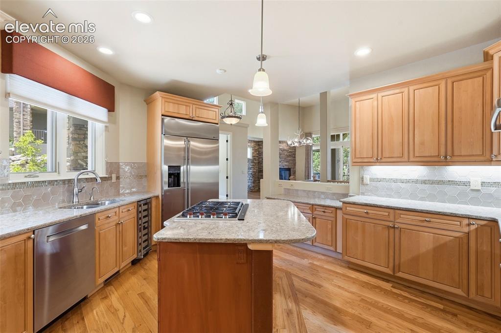 Colorado Springs, Colorado, 80906, United States, 2 Bedrooms Bedrooms, ,4 BathroomsBathrooms,Residential,Active,2052139
