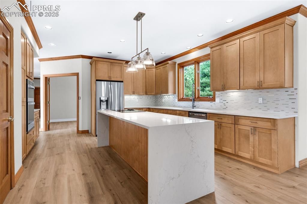 Monument, Colorado, 80132, United States, 5 Bedrooms Bedrooms, ,5 BathroomsBathrooms,Residential,Active,1992275