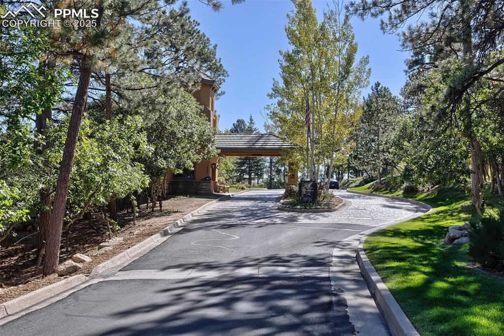 Colorado Springs, Colorado, 80906, United States, 3 Bedrooms Bedrooms, ,4 BathroomsBathrooms,Residential,Active,1998591