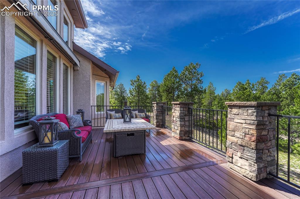 Colorado Springs, Colorado, 80908, United States, ,5 BathroomsBathrooms,Residential,Active,1831816