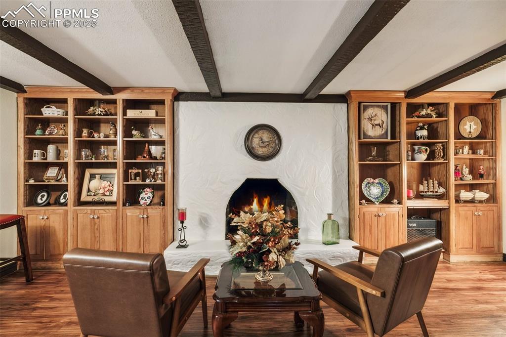 Colorado Springs, Colorado, 80906, United States, 5 Bedrooms Bedrooms, ,6 BathroomsBathrooms,Residential,Active,1992227