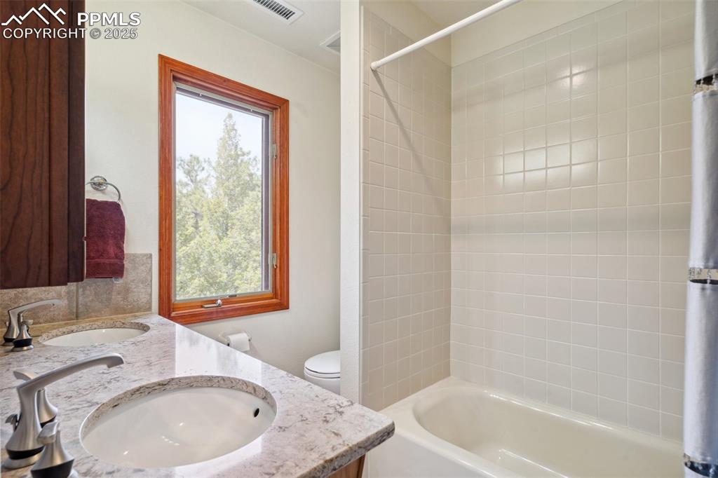 Monument, Colorado, 80132, United States, 5 Bedrooms Bedrooms, ,5 BathroomsBathrooms,Residential,Active,1788543