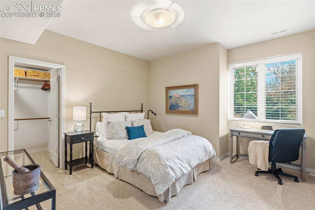 Colorado Springs, Colorado, 80906, United States, 4 Bedrooms Bedrooms, ,3 BathroomsBathrooms,Residential,Active,2045402