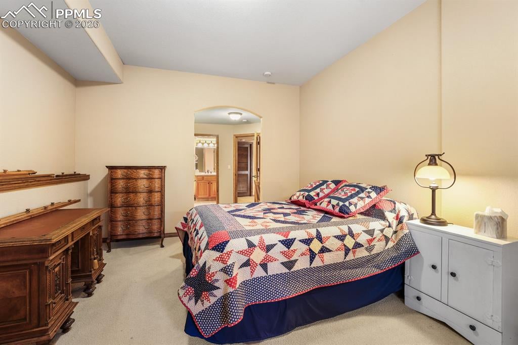 Colorado Springs, Colorado, 80908, United States, 5 Bedrooms Bedrooms, ,4 BathroomsBathrooms,Residential,Active,2014614