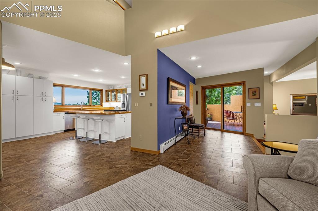 Manitou Springs, Colorado, 80829, United States, 5 Bedrooms Bedrooms, ,4 BathroomsBathrooms,Residential,Active,1969783