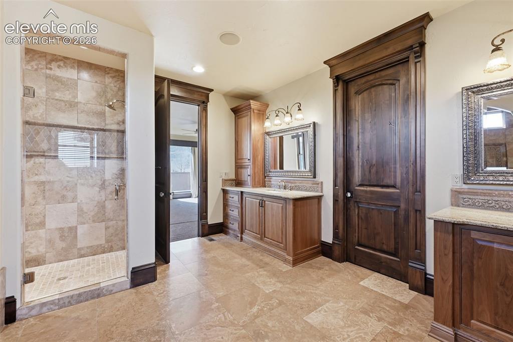 Colorado Springs, Colorado, 80906, United States, 4 Bedrooms Bedrooms, ,6 BathroomsBathrooms,Residential,Active,2043826