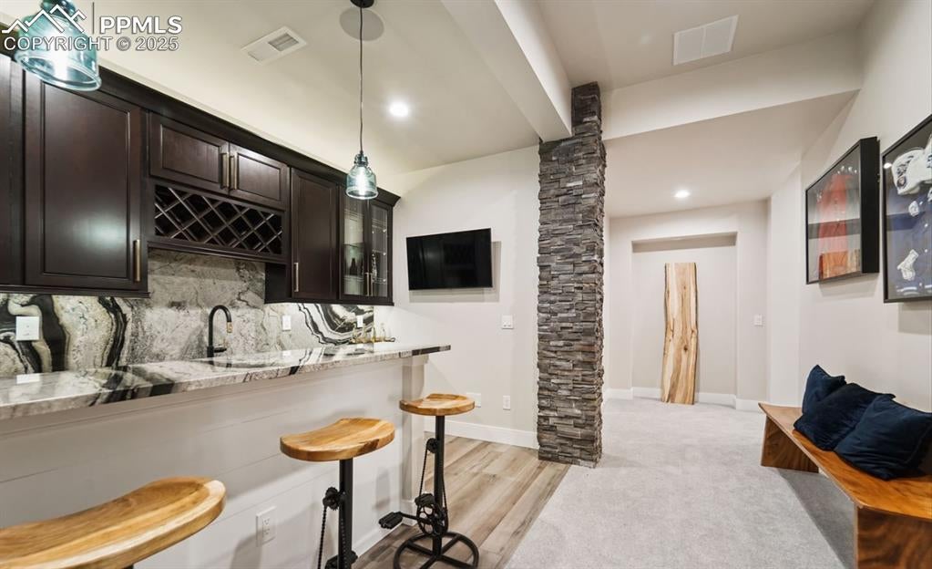 Colorado Springs, Colorado, 80908, United States, 5 Bedrooms Bedrooms, ,6 BathroomsBathrooms,Residential,Active,1936163