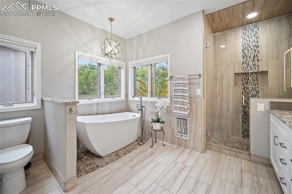 Colorado Springs, Colorado, 80908, United States, 5 Bedrooms Bedrooms, ,5 BathroomsBathrooms,Residential,Active,1954015