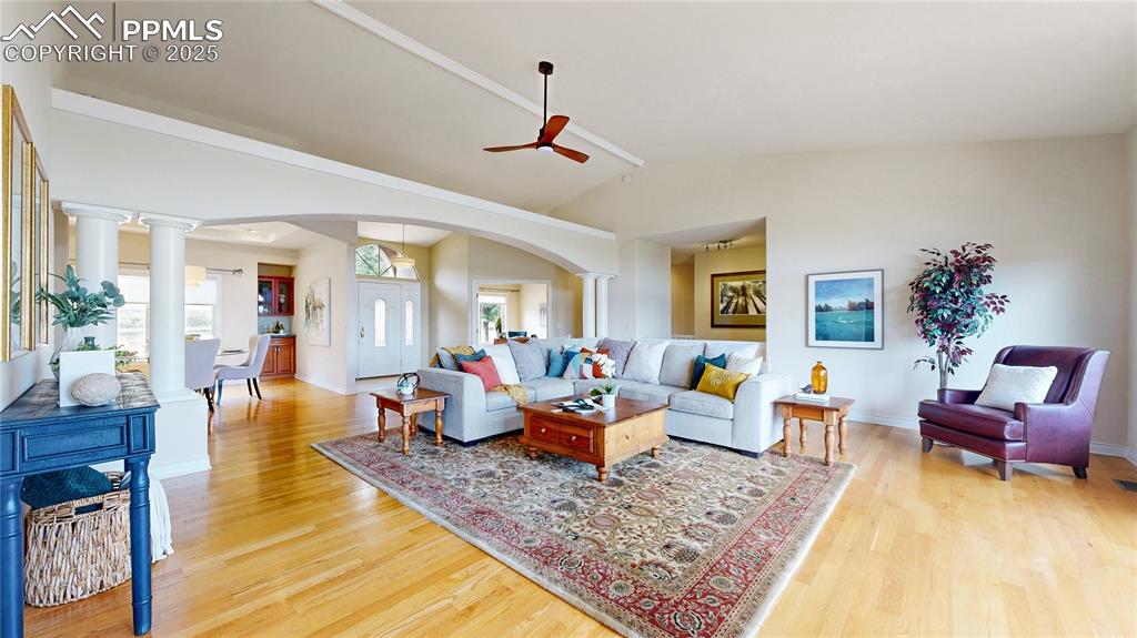 Littleton, Colorado, 80125, United States, 4 Bedrooms Bedrooms, ,4 BathroomsBathrooms,Residential,Active,1945275